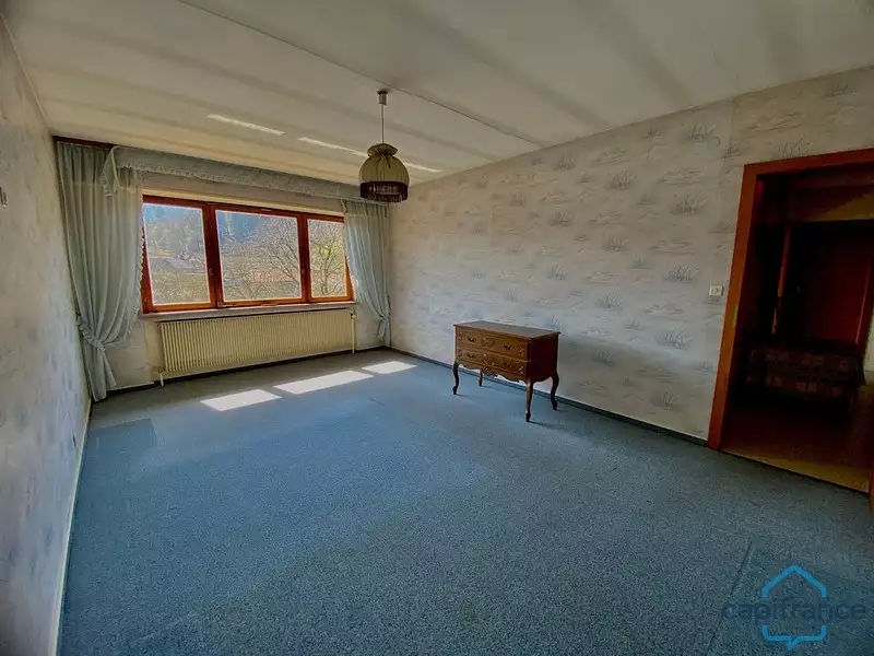 Maison, 240 m²
