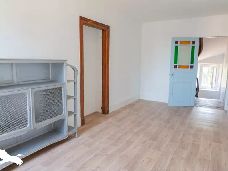 Maison, 256 m²