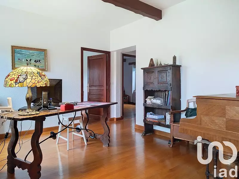 Maison, 310 m²