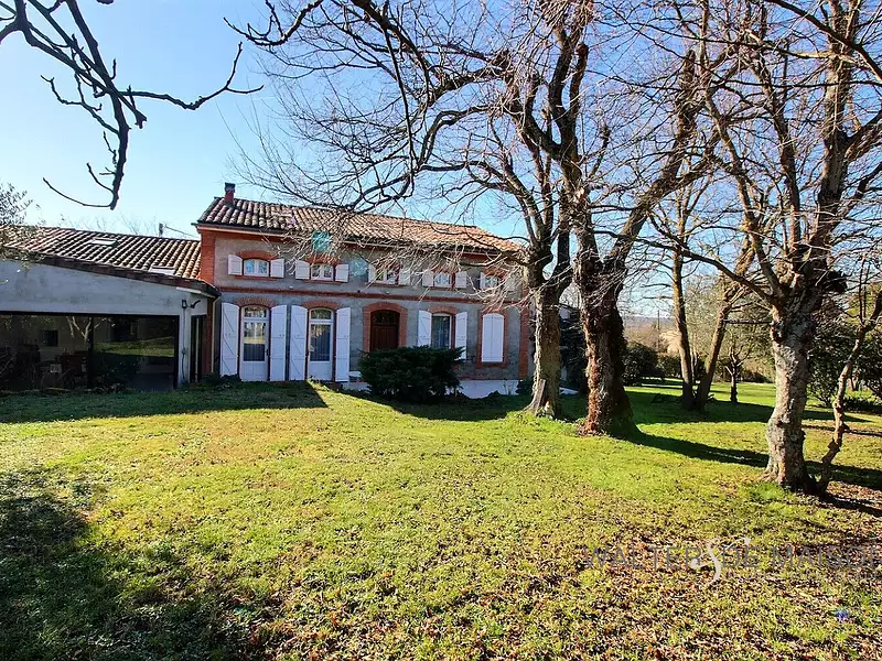 Maison, 318 m²