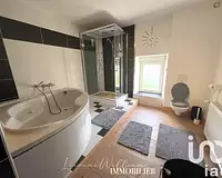 Maison, 236 m²