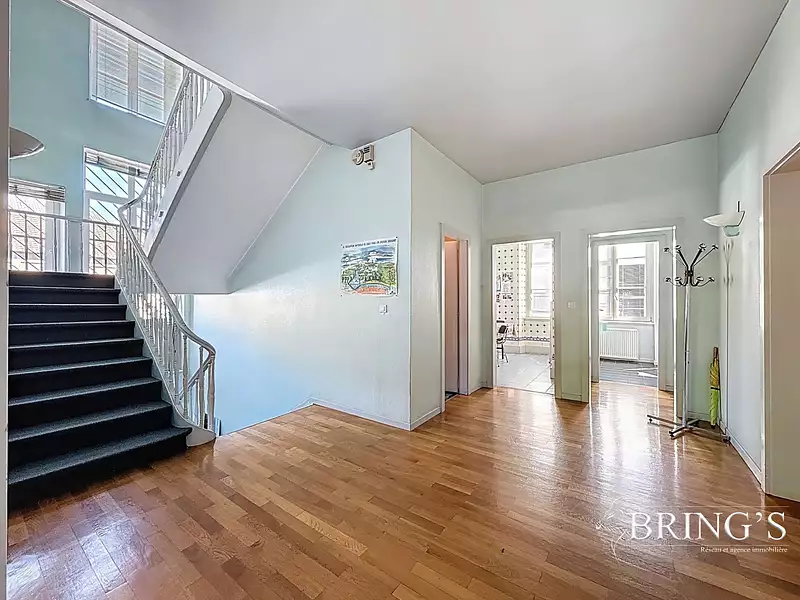 Maison, 260 m²