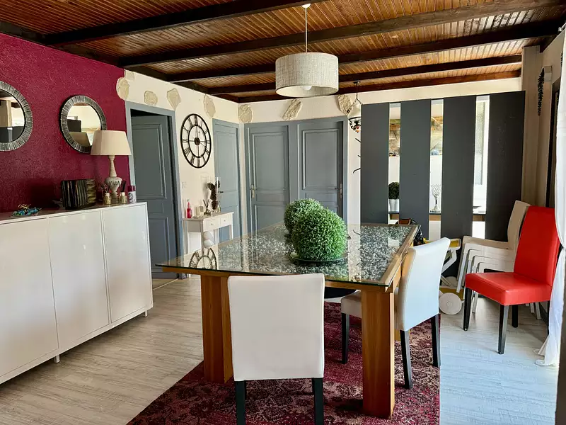 Maison, 84 m²