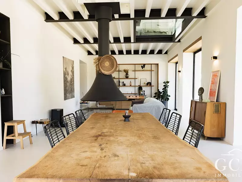 Maison, 243 m²