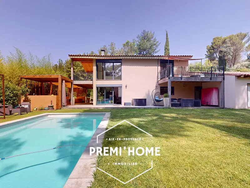 Maison, 170 m²