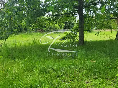 Terrain, 610 m²