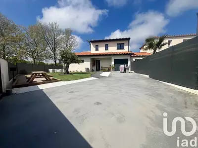 Maison, 123 m²