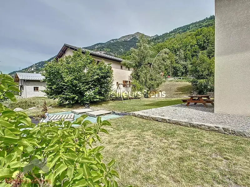 Maison, 89 m²