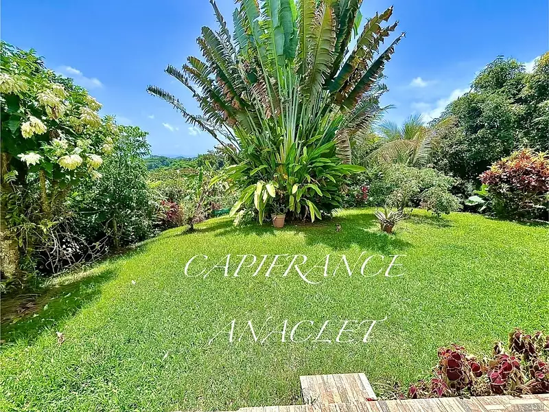 Maison, 244 m²