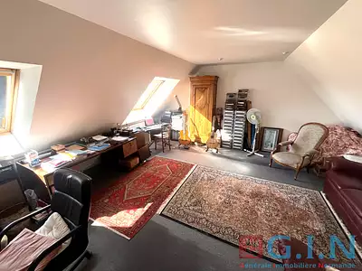 Maison, 235 m²