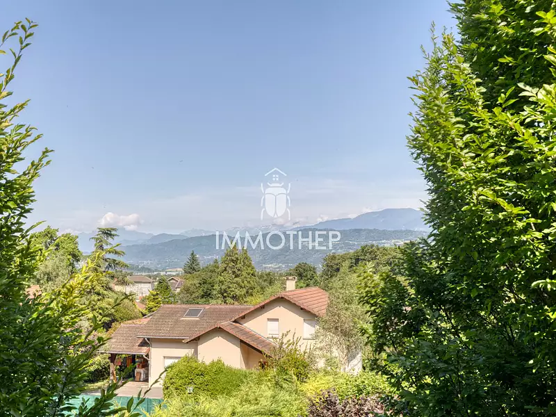 Maison, 146 m²