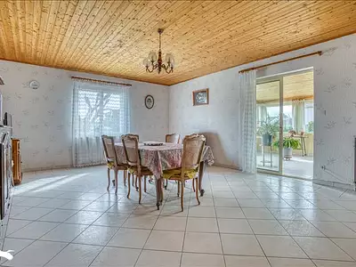 Maison, 161 m²