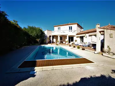 Maison, 240 m²