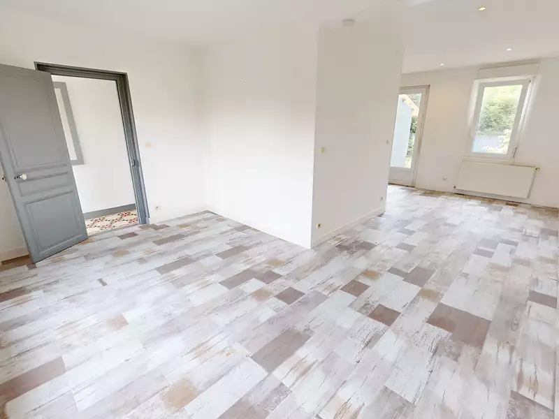 Maison, 77 m²