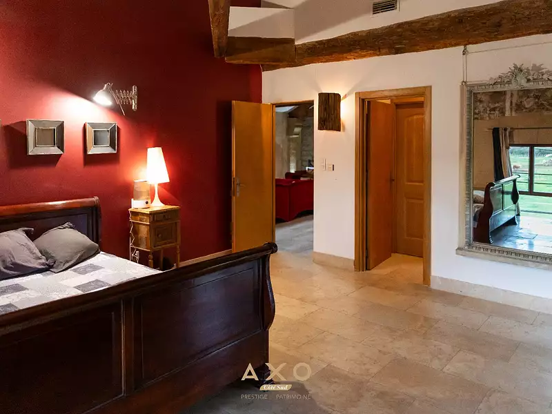 Maison, 260 m²