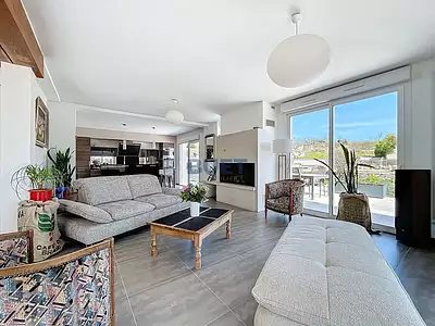 Maison, 250 m²