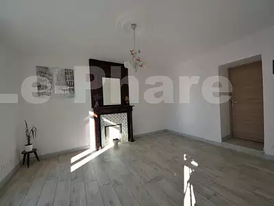 Maison, 169 m²