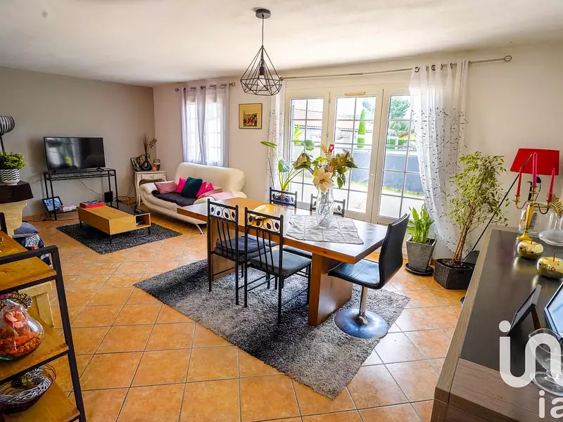 Maison, 84 m²