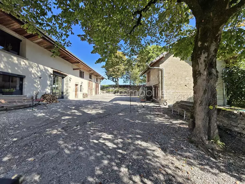 Maison, 366 m²