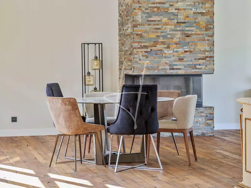 Maison, 274 m²