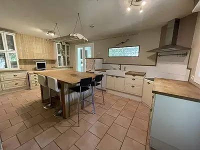 Maison, 216 m²