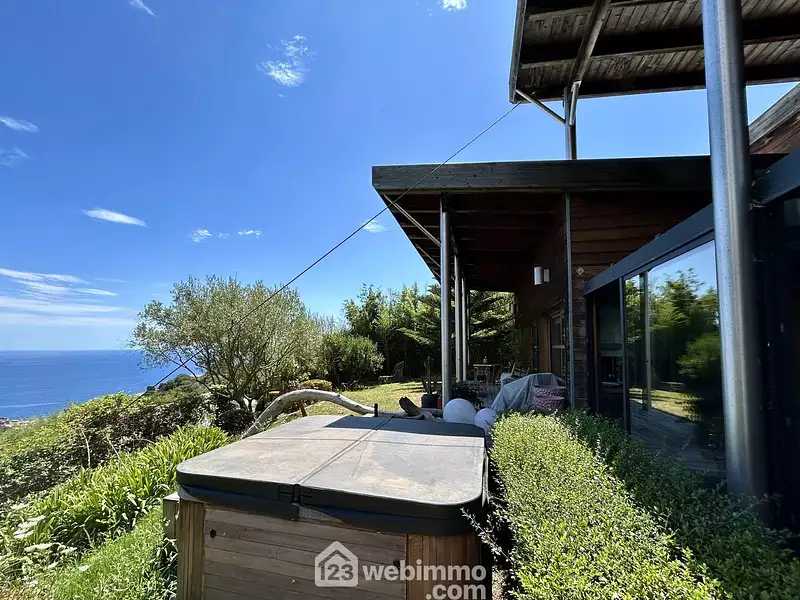 Maison, 165 m²