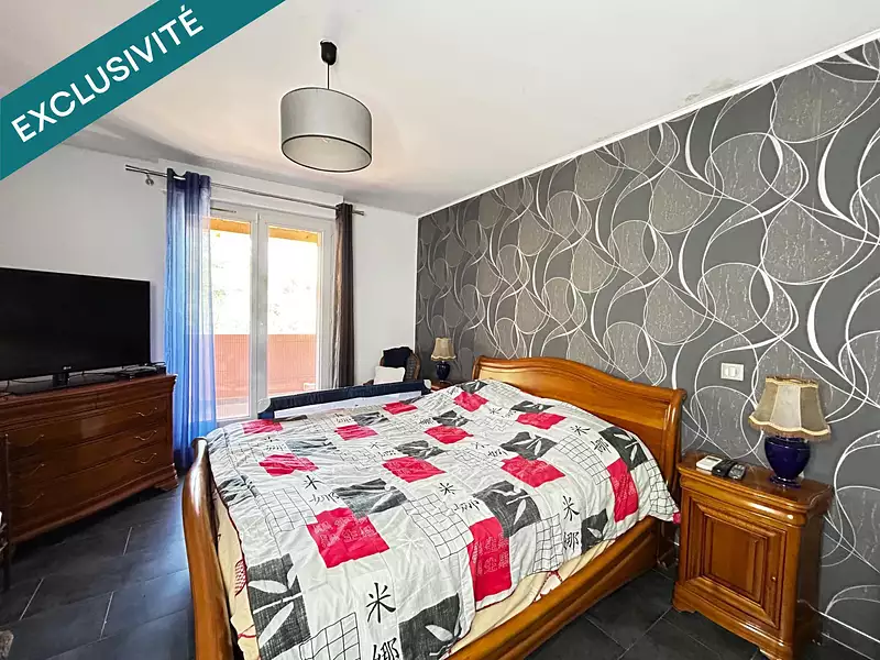 Maison, 250 m²