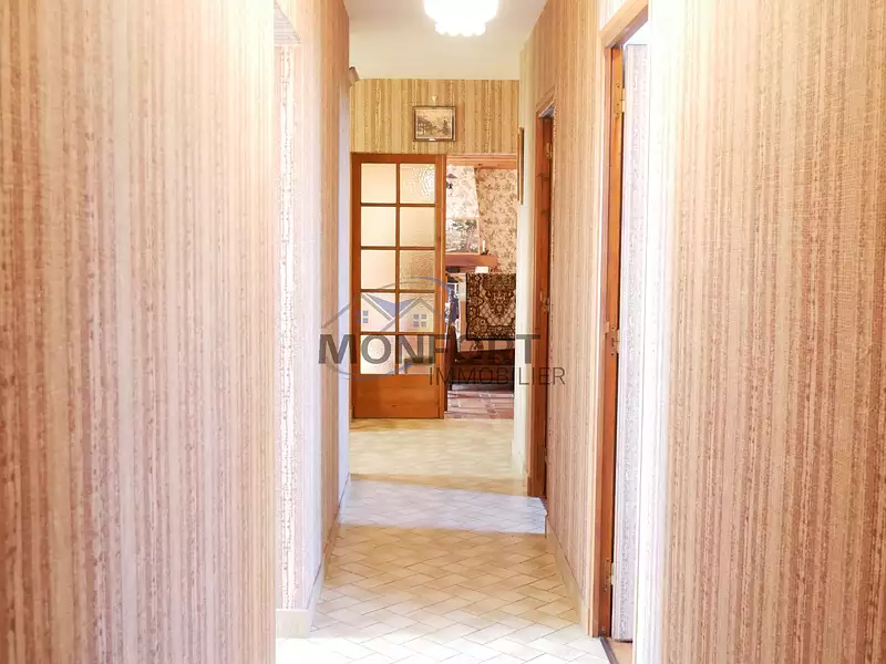 Maison, 141 m²