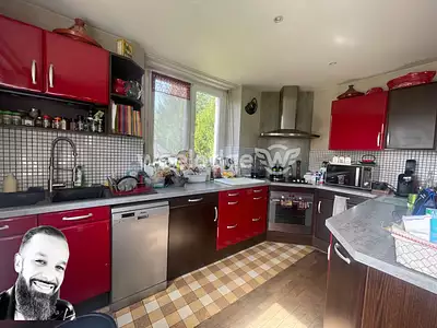 Maison, 170 m²