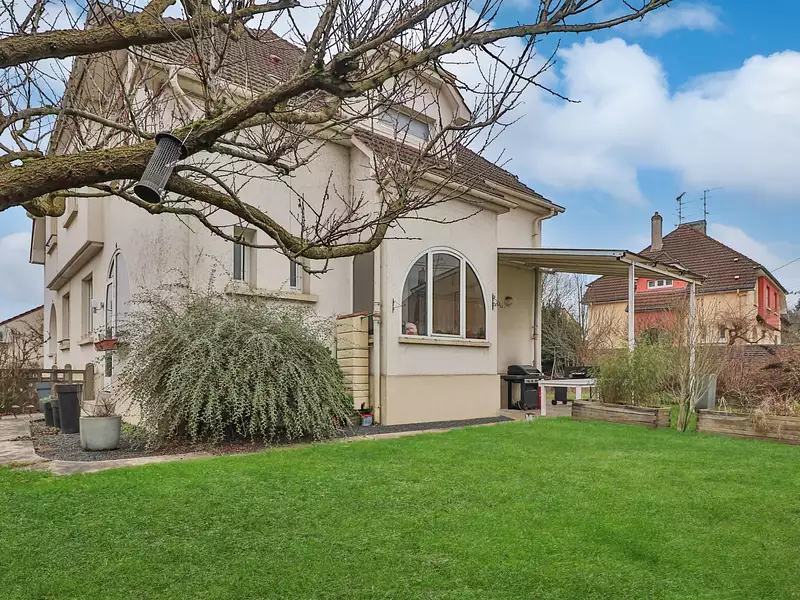Maison, 148 m²