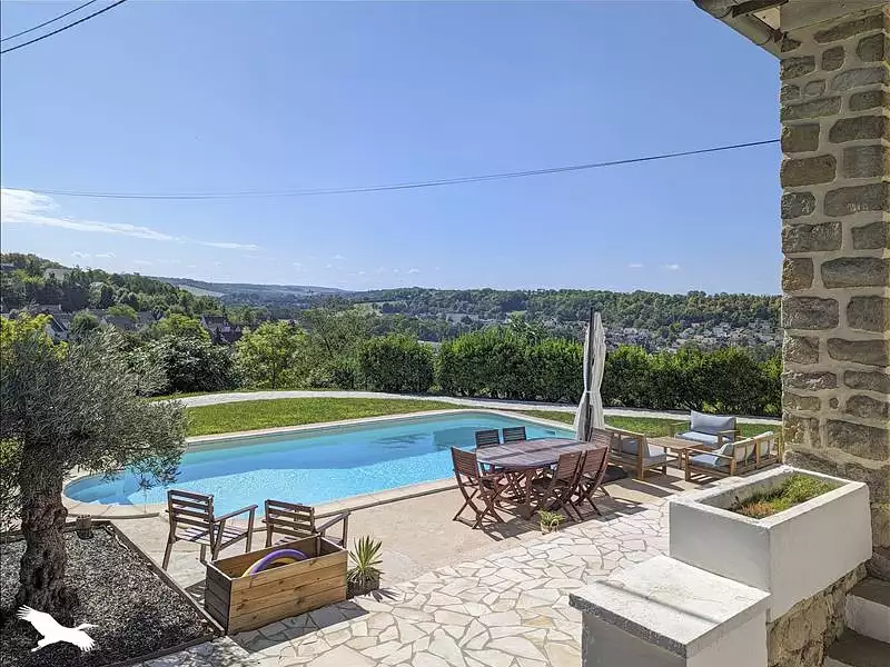 Maison, 183 m²