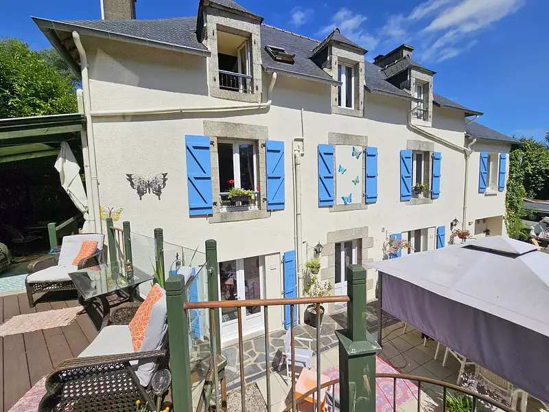 Maison, 166 m²