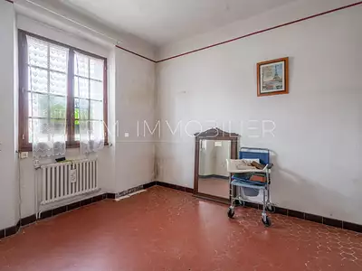 Maison, 235 m²