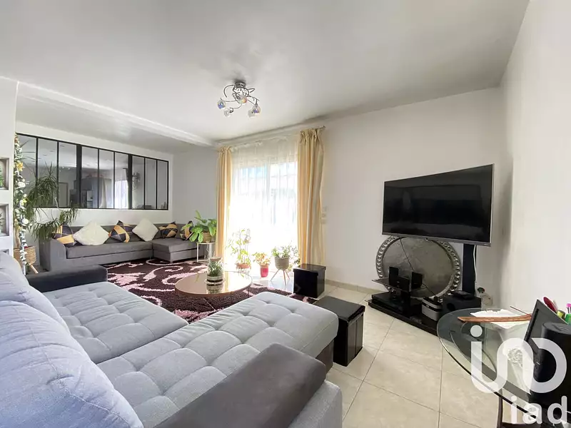 Maison, 195 m²