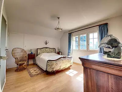 Maison, 331 m²
