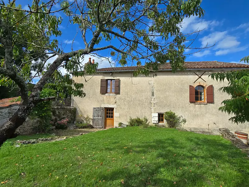 Maison, 245 m²