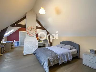 Maison, 236 m²