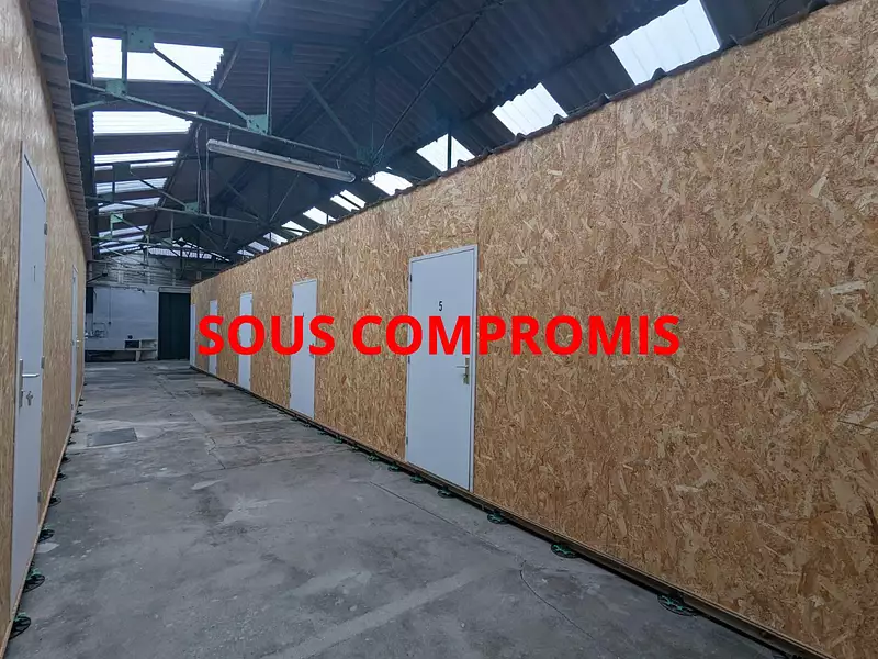 Immeuble, 950 m²