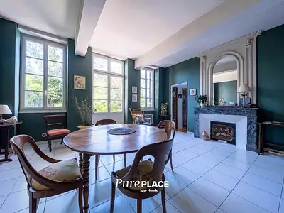 Maison, 292 m²