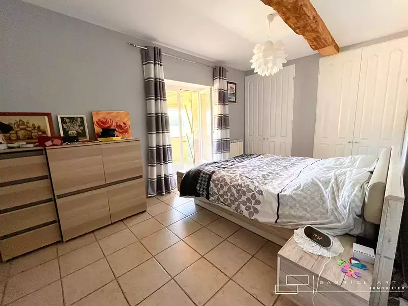 Maison, 180 m²