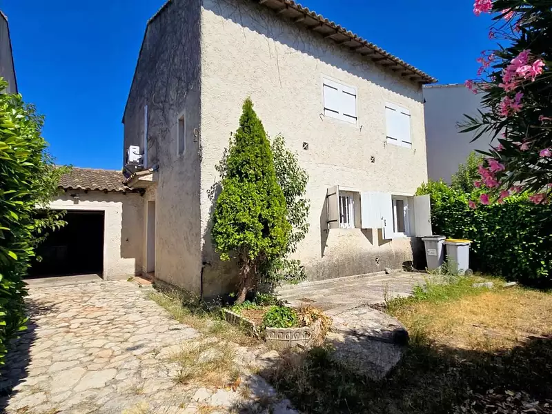 Maison, 104 m²