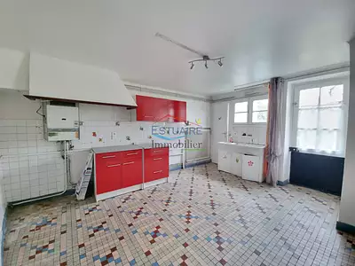 Immeuble, 196 m²