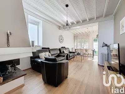 Maison, 144 m²