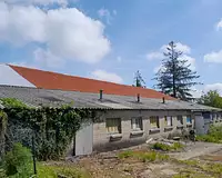 Divers, 325 m²
