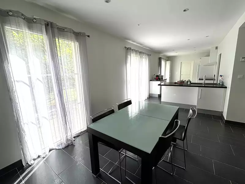 Maison, 150 m²
