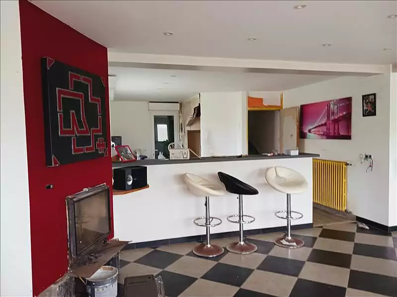 Maison, 220 m²