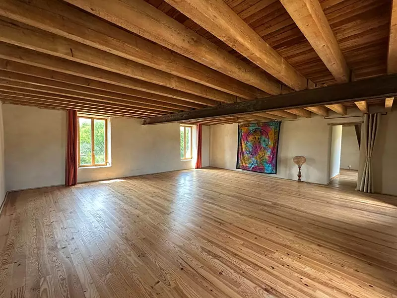 Maison, 690 m²
