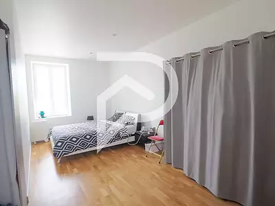 Maison, 261 m²