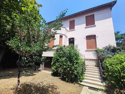 Maison, 195 m²
