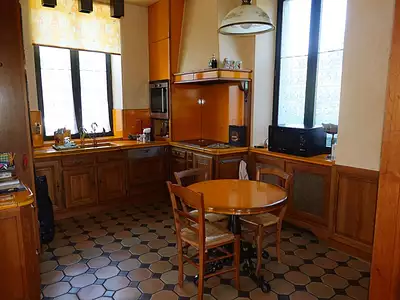 Maison, 280 m²